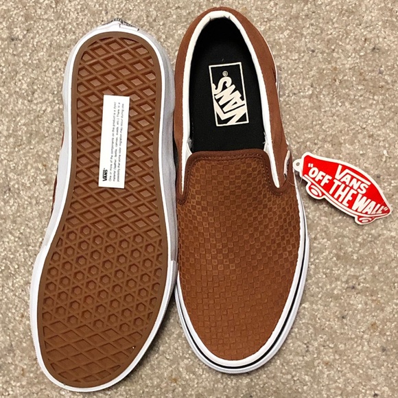 NWT Embossed Suede Sequoia Orange Vans - Picture 2 of 3